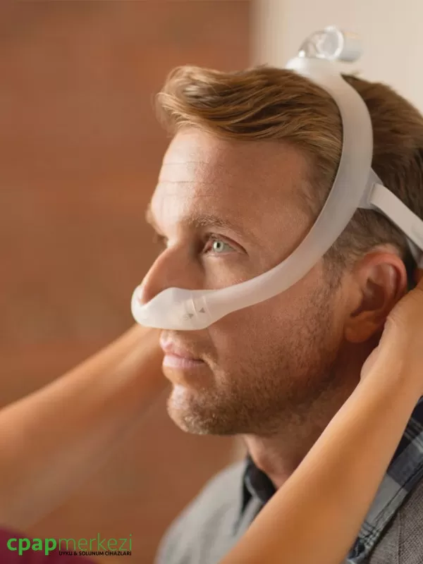 Philips Respironics DreamWear Burun Yastıkçığı CPAP Maskesi Philips Respironics DreamWear Burun Yastıkçığı CPAP Maskesi